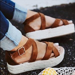 Womens espadrilles platform sandals 8 never worn